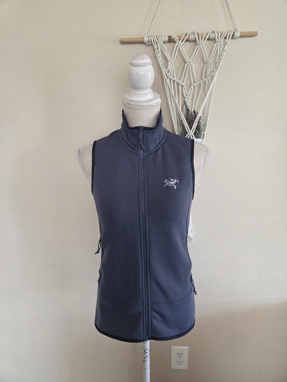 Arc'teryx Womens Kyanite Zip Up Vest Size Small